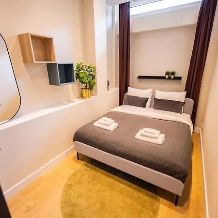 Delightful 2 Bedroom Serviced 54m2 -mst40d- Rotterdam